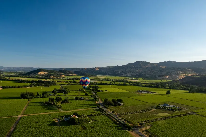 Beyond the Ordinary: America's Most Exclusive Destinations, Unlocked by Luxury Car Service